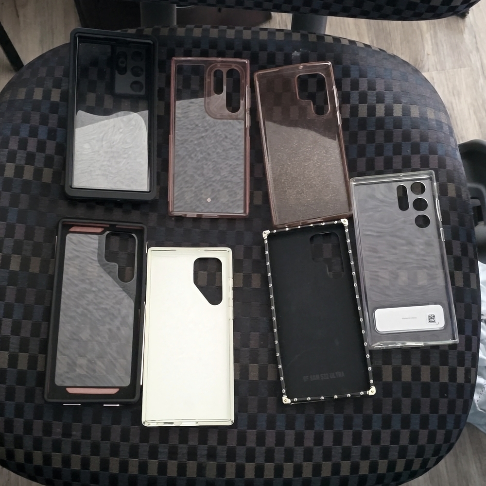 Samsung Galaxy S22 Ultra cases